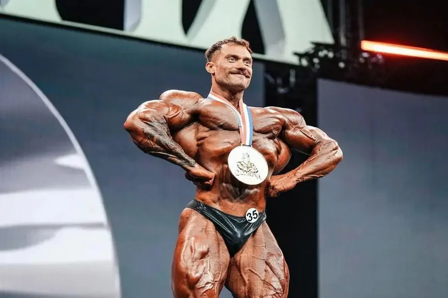 Chris Bumstead Height