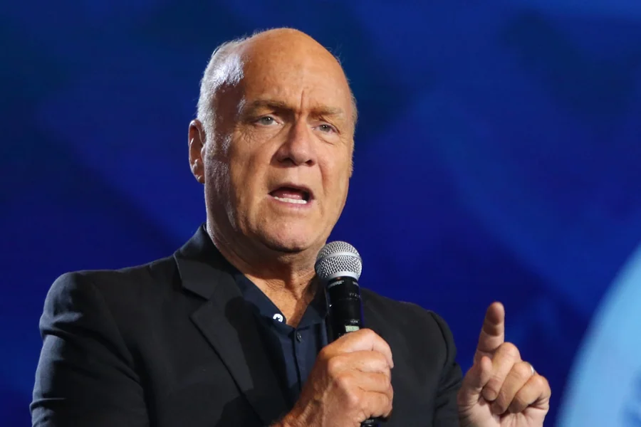 Greg Laurie Net Worth