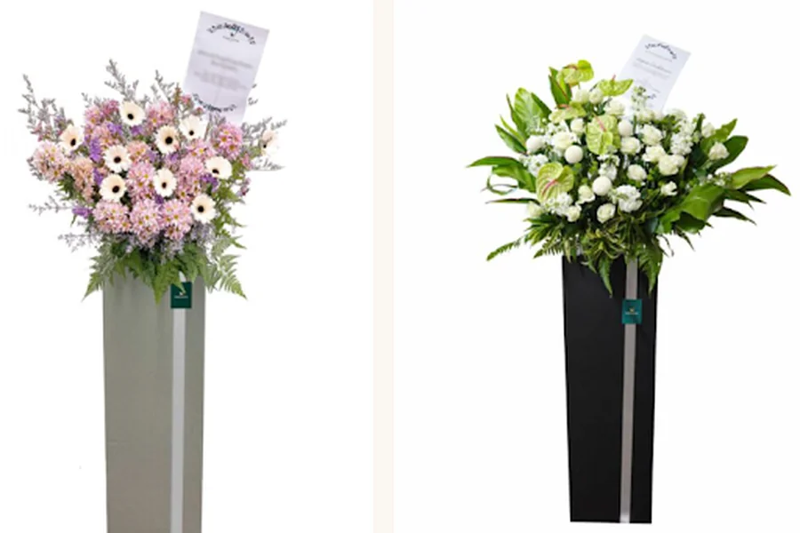 Purchase Affordable Condolences Flower Stands Online to Express Sympathy