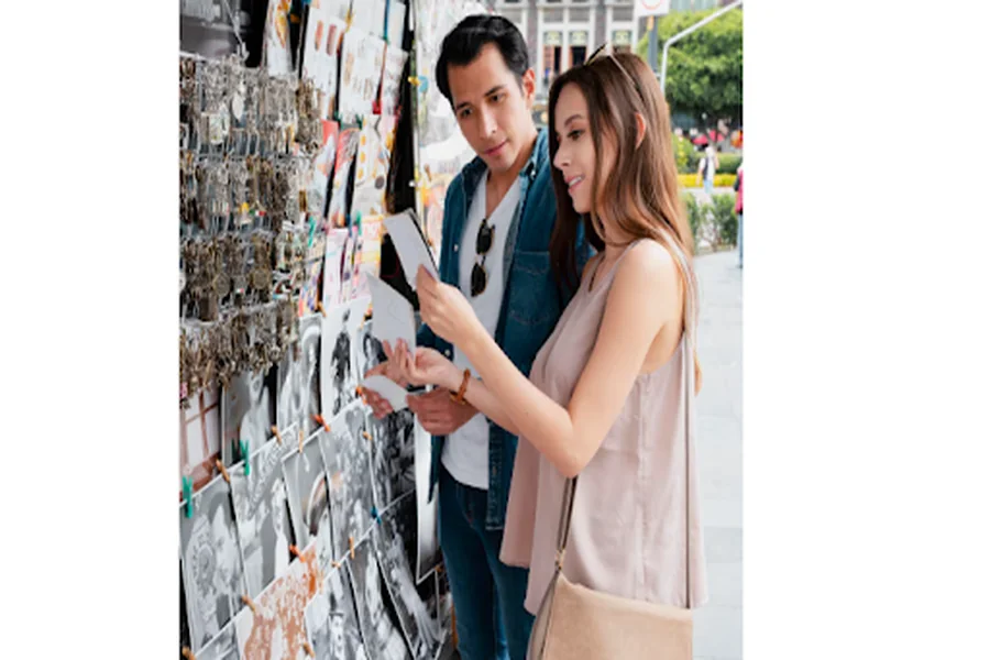 Top Unique & Must-Buy Items in Singapore Shopping Guide for Tourists