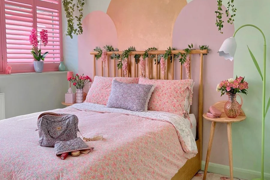 How to Choose the Right Bed and Mattress for Smaller Bedrooms